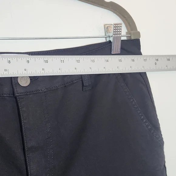 Current/Elliott Black The Confidant Cropped Chino Pants Size 31 NWT - Picture 5 of 12